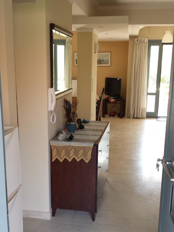 Villa Zach'S House Nea Roda Exterior foto